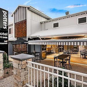 Potters Toowoomba Hotel
